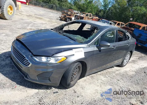 2020 Ford Fusion S из США, поврежденный, VIN 3FA6P0G75LR161074